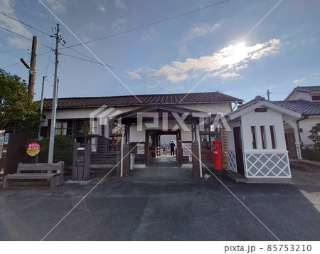 天竜浜名湖鉄道　遠州森駅駅舎（登録有形文化財） 85753210