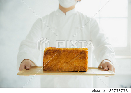 パン屋さん 85753738