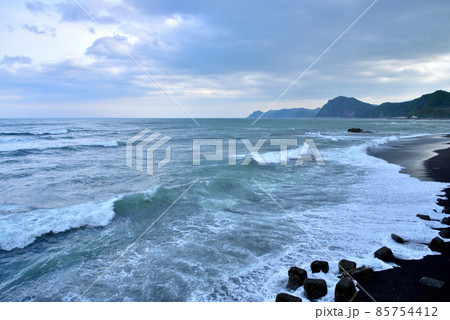 フンベの滝付近の海岸風景　北国イメージ　北海道広尾町フンベ　 85754412