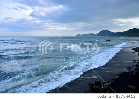 フンベの滝付近の海岸風景　北国イメージ　北海道広尾町フンベ　 85754415