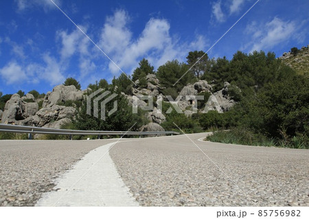 road curve road curve 85756982