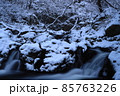 岩手県奥州市　冬の滝 85763226