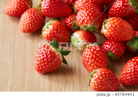 いちごイメージ 85764941