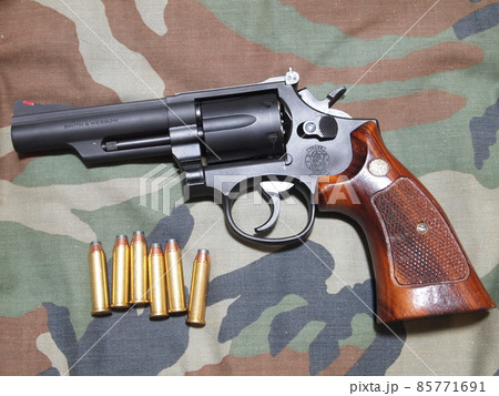 コンバットマグナム 85771691