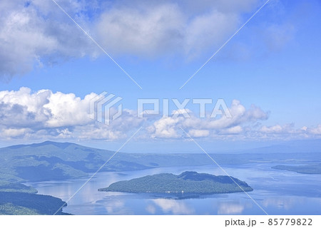 北海道 津別峠から望む屈斜路湖 北海道 津別峠から望む屈斜路湖 85779822