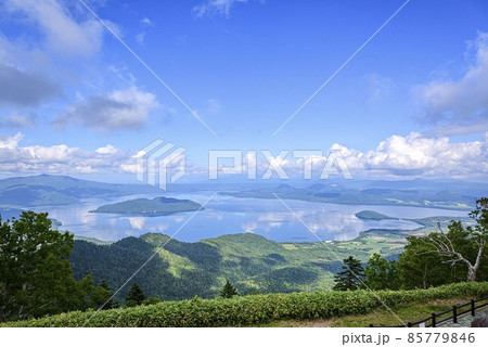 北海道 津別峠から望む屈斜路湖 北海道 津別峠から望む屈斜路湖 85779846