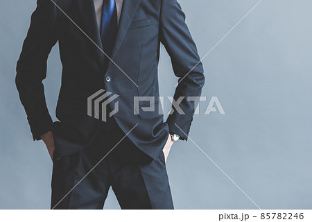 ビジネスマン グレーバック 85782246