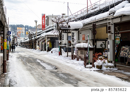 冬の飛騨高山 85785622