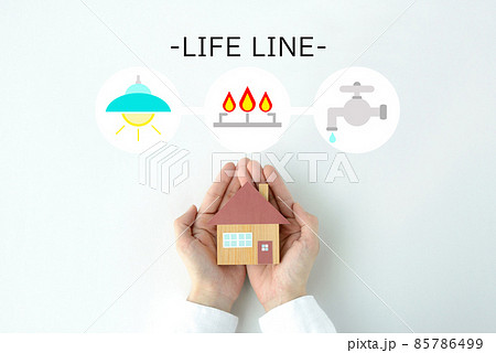 住宅とライフラインイメージ 85786499