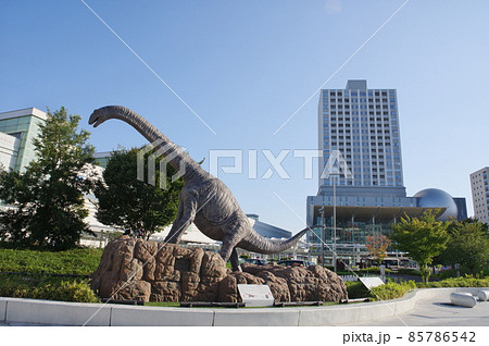 福井駅と恐竜モニュメント 福井駅と恐竜モニュメント 85786542