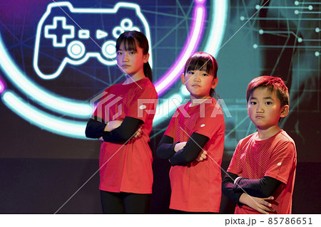 eスポーツ大会小学生チームイメージ 85786651