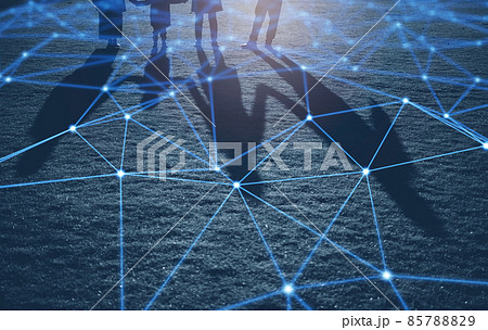 家族の影 85788829