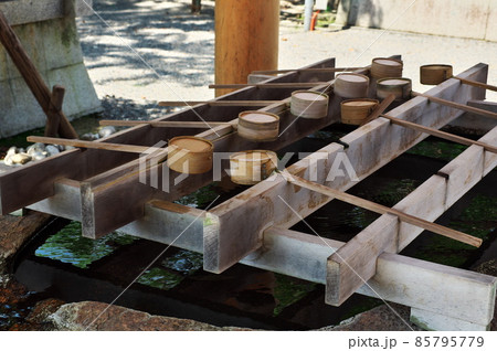 桑名宗社 (春日神社)の御前水井：三重県桑名市 85795779