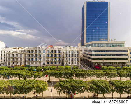 チュニジア チュニス新市街 ハビブ・ブルギバ通り / Tunis, Tunisia チュニジア チュニス新市街 ハビブ・ブルギバ通り / Tunis, Tunisia 85798807