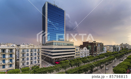 チュニジア チュニス新市街 ハビブ・ブルギバ通り / Tunis, Tunisia チュニジア チュニス新市街 ハビブ・ブルギバ通り / Tunis, Tunisia 85798815