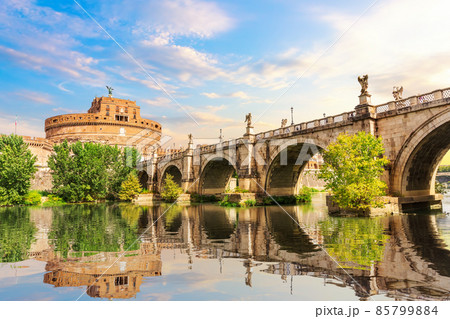 Castle Sant'Angelo and the Aelian Bridge over the Tiber, Rome, Italy 85799884