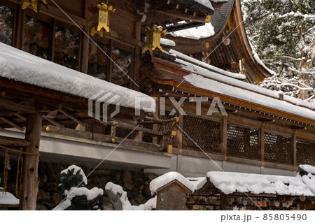 京都市　雪景色　冬　貴船神社と周辺風景 85805490