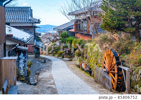 馬籠宿（冬） 85806752