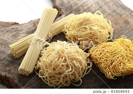 ラーメンの麺の集合写真 85808693