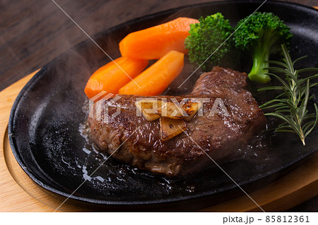 ランプステーキ 85812361