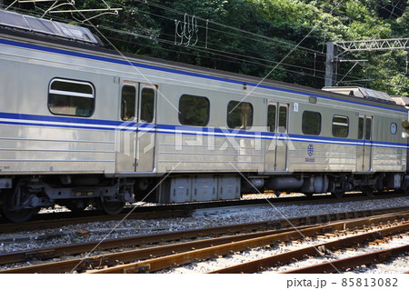 電車 列車 イベント列車 85813082