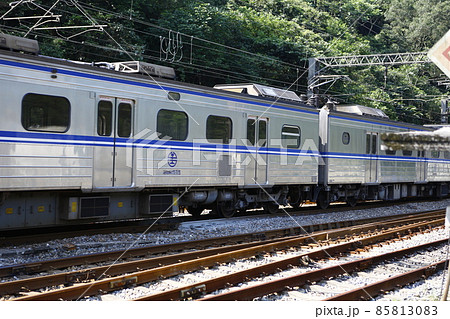 電車 列車 イベント列車 85813083