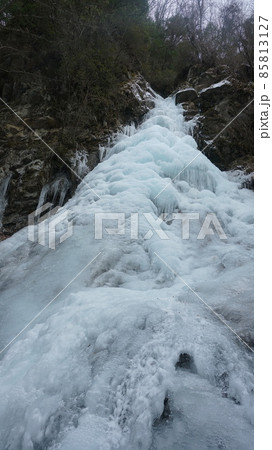 新九郎の滝氷瀑 85813127