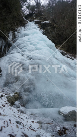 新九郎の滝氷瀑 85813131