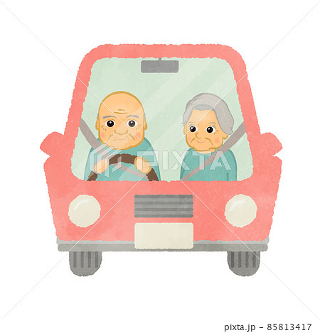 かわいい車でドライブする高齢者夫婦 02 85813417