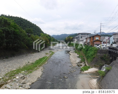 京都市北部の山と川の景色 7月 京都市北部の山と川の景色 7月 85816975