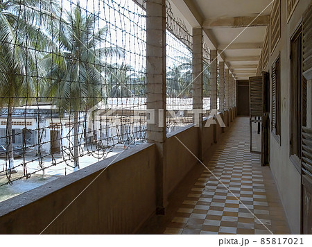 カンボジア プノンペン 【S21 (トゥール・スレン) 】Phnom Penh, Cambodia 85817021