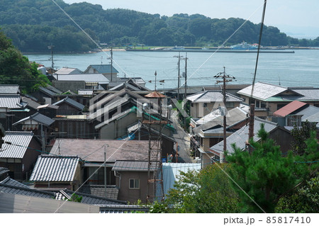 牛窓天神社の参道から見た牛窓の風景3 岡山県瀬戸内市 牛窓天神社の参道から見た牛窓の風景3 岡山県瀬戸内市 85817410