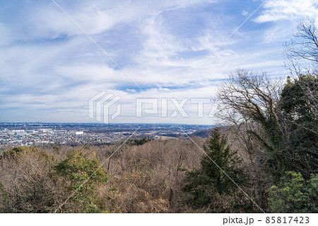 八菅山の展望台から見た景色（東丹沢） 85817423