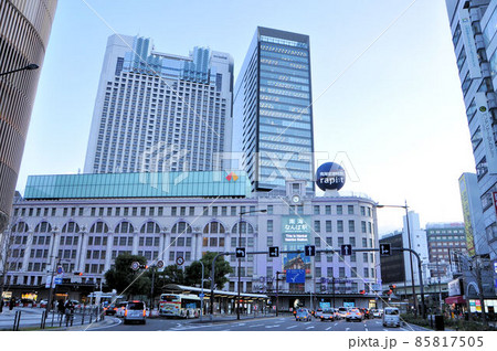 なんば駅前の風景 85817505