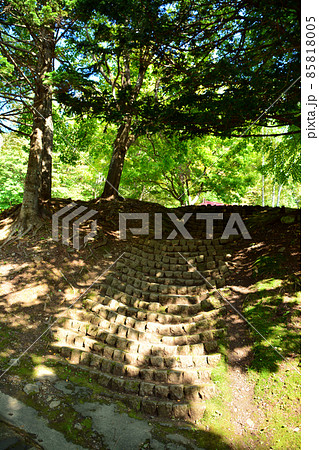 旧神居古潭駅への階段 85818005