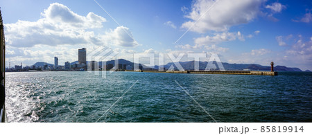 「せとしるべ」こと高松港玉藻防波堤灯台（香川県高松市） 85819914