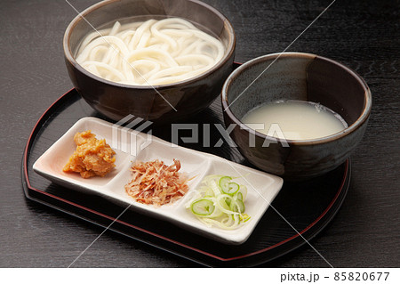 おしぼりうどん おしぼりうどん 85820677