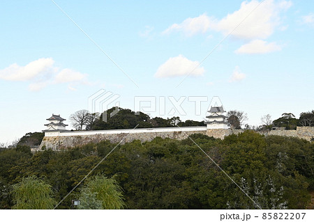 明石駅ホームか見える明石城と櫓 明石駅ホームか見える明石城と櫓 85822207