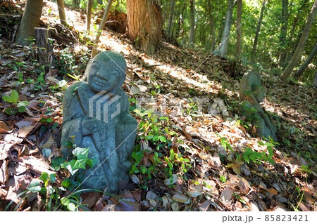 少林寺　ショウリンジ　寺　五百羅漢　石像　千体荒神碑　文殊菩薩札所　武州寄居十二支卯年 85823421