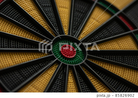 Close-up of a dartboard 85826902