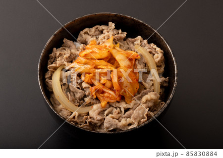 キムチ牛丼 85830884