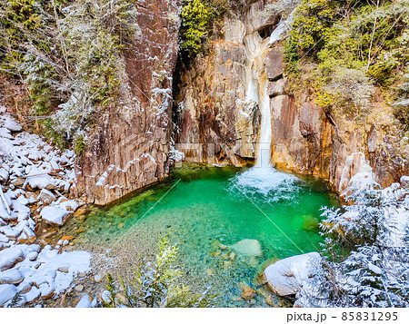 冬の柿其渓谷:牛ヶ滝  冬の柿其渓谷:牛ヶ滝  85831295