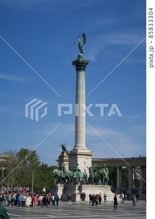 ブダペストの英雄広場 ブダペストの英雄広場 85833304