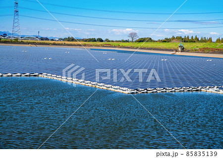 メガソーラーパネル発電　太陽光発電システム　梅ノ木古凍貯水池　川島町 85835139