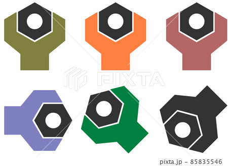 ナットをレンチで締めてメンテナンスをするイラスト 85835546