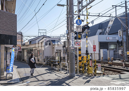 東急多摩川線　沼部駅前の街並み　東京都大田区 85835997