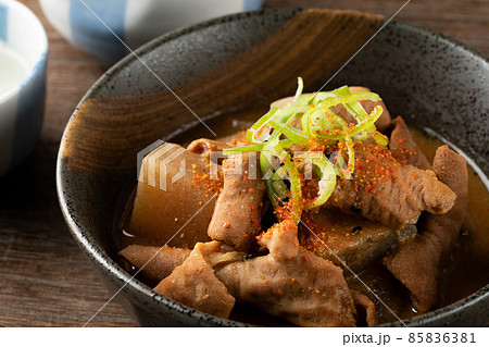 豚のもつ煮込み 豚のもつ煮込み 85836381