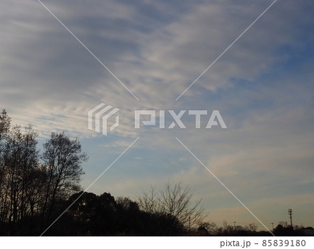 冬の夕景 85839180