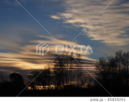 冬の夕景 85839201