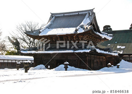 瑞龍寺の「仏殿」（富山県高岡市関本町35） 85846638